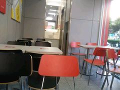 -华莱士·全鸡汉堡(虎门龙眼广场店)