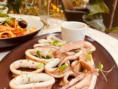 -théATRE茶聚场·餐厅(环球金融中心店)