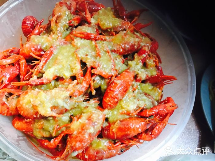 霸王龙虾(珠江路店)金牌蒜香龙虾图片