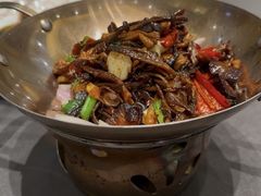 -香山湖家家宴(中山陵店)