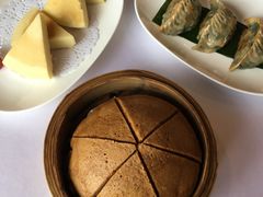 -景月阁空中食府(希尔顿酒店)