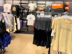 -NIKE上海青浦优选体验店