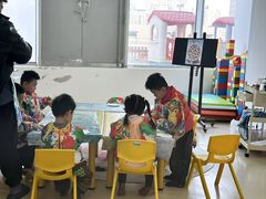 -爱威盛亲子俱乐部·纽约国际早托中心
