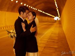 -雨墨婚纱摄影工作室