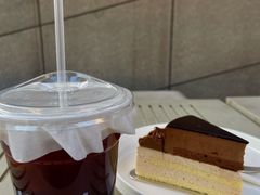 -UNI UNI(环亚凯瑟琳店)