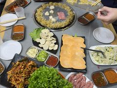 -牛牛牛酸菜煎肉店(望云寺路店)