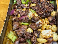 -老东镇啤酒屋海鲜加工·蒸汽海鲜·海鲜烧烤(台东店)