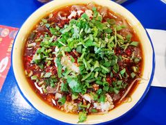 -马路边边串串香形象店(磐石路店)