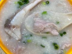 生滚鱼腩粥-生记粥店(旺角店)