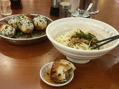 -三两春肚肺汤(崂山路店)