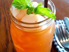 -ROAST coffee & eatery