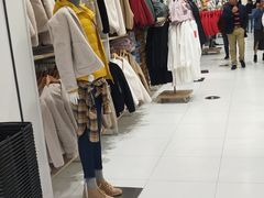 -优衣库(泉州中骏世界城店)