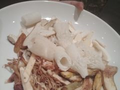 -黔蘑菇四季餐厅(观山湖店)