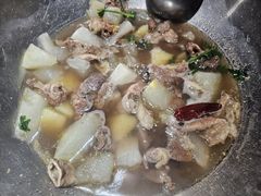 -大众跷脚牛肉馆·非遗传承单位(峨眉山店)