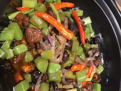 小香菇焖香肘-赤宴·川菜(玉林店)