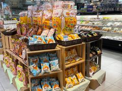 -盒马鲜生(红莲店)