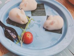 大白兔草莓椰汁糕-一笼小幸运