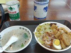 -老柴枝猪脚饭(窑岭店)