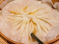 蟹粉灌汤包-十里弄堂(K11店)
