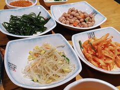 -唯成•韩国炭火烤肉 유성고기