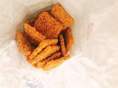 蟹香蛋黄锅巴-上海哈尔滨食品厂(淮海中路店)