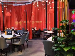 -钳小柒·小龙虾蓝龙王烧烤夜宵(长寿路店)