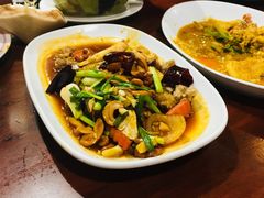 -Dang restaurant (patong phuket)