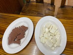 -阿汉名材老鸡汤饭店(金鸡岭店)