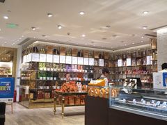 -VENCHI 闻绮(北京国贸商城店)