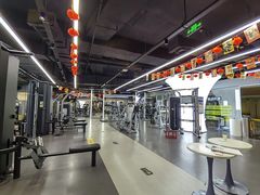 -超鹿运动(五四路恒力城店)