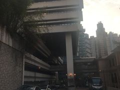 -香港大学