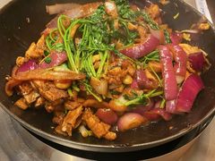 招牌胡须佬鸡煲-胡须佬鸡煲四季火锅店(石厦西村直营店)