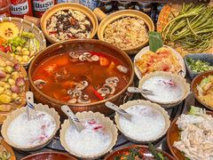 -阿山卓·野生菌火锅·纳西火塘烤肉