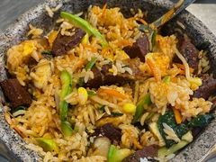 牛肉石锅拌饭-哈哈碳都·牛肋条无限自助烤肉(台江万达店)