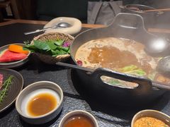 -大龙燚·旷野鲜火锅(广州首店)