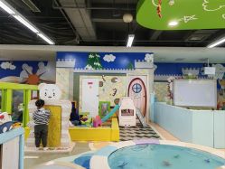 -孩子王童乐园(成都海滨城店)