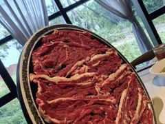 -茅草房·河畔园林火锅