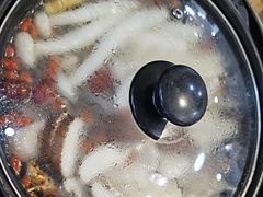 -濠轩阁特色生蚝火锅(水湾路店)
