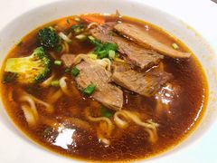-康师傅私房牛肉面(马泉营奥莱店)