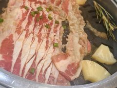 -韩香福烤肉庄园(荣成店)