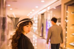 -巴黎新娘婚纱摄影