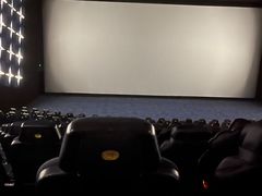 -SFC上影影城(南京新城市广场店)