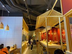 -八二小区抄手(龙湖上城天街店)