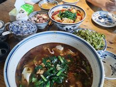 -何家一碗面(南大街店)