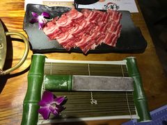 上品肥牛-哥老官重庆美蛙鱼头(宝山龙湖店)
