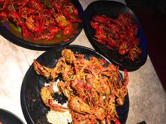 -沪小胖小龙虾(淮海中路旗舰店)
