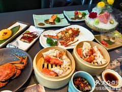 -雍容荟活波龙自助餐(IFS黑金店)