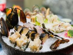 波龙姿造-红鼎豆捞·非遗鲍皇汤火锅(宝丰路店)