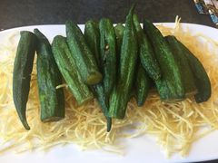 -马路边上·小海鲜烧烤(八一路店)