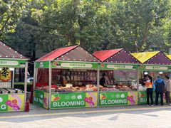 -百联临沂购物中心(临沂路店)